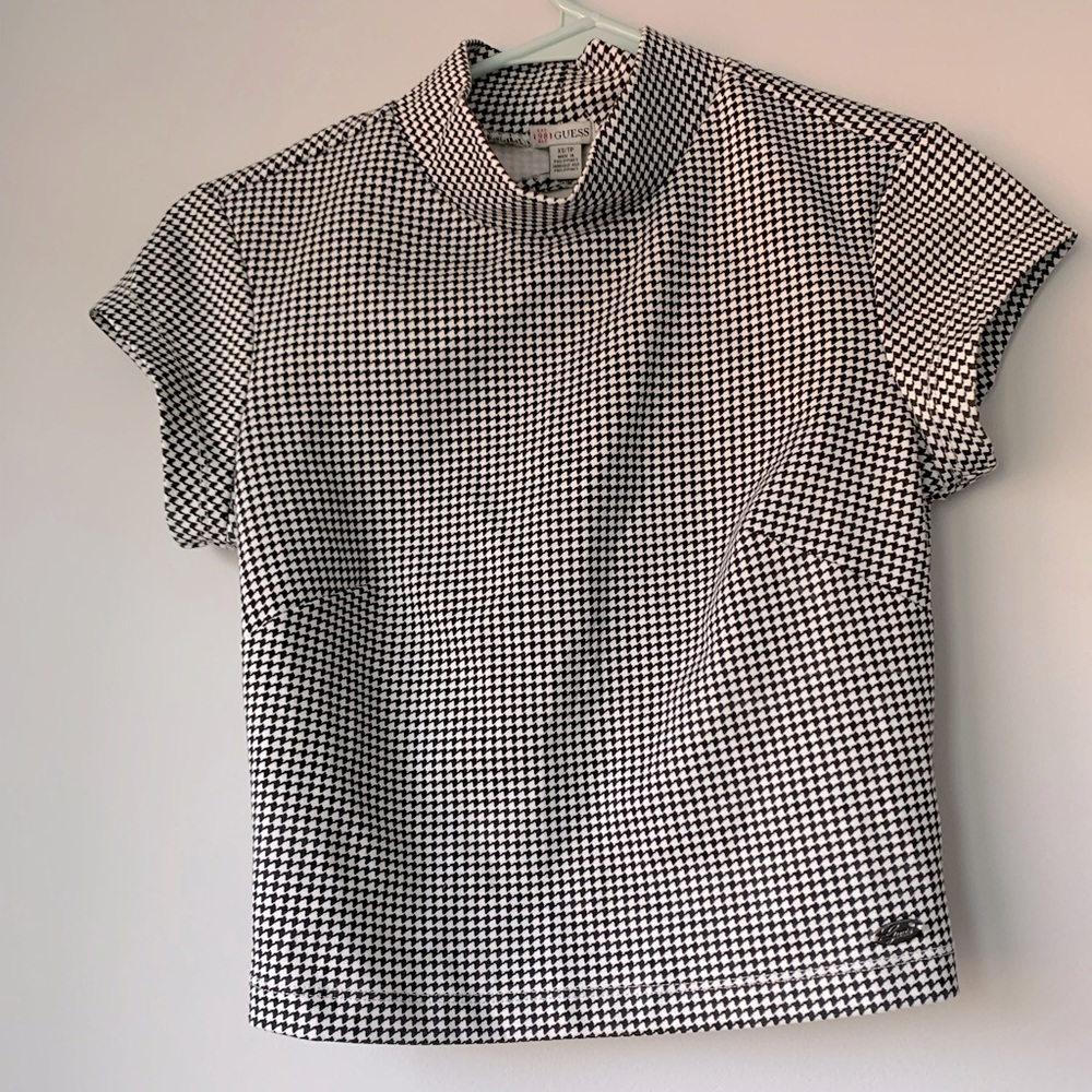 Guess crop top